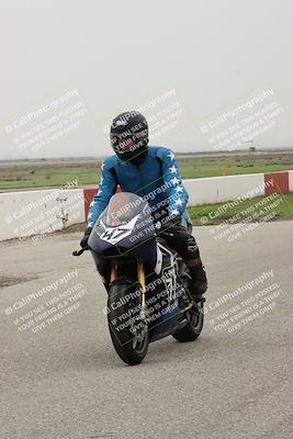 media/Nov-29-2025-TrackDaz (Sat) [[10ae2d9bce]]/Around the Pits/